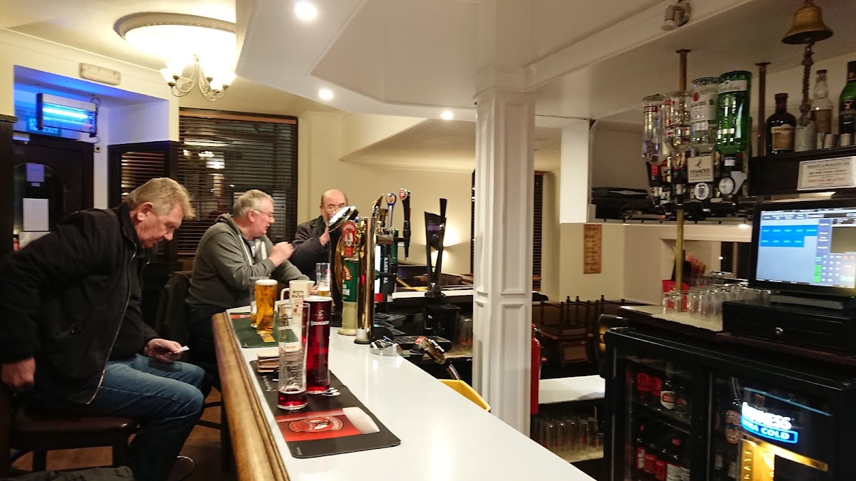 Whites Bar